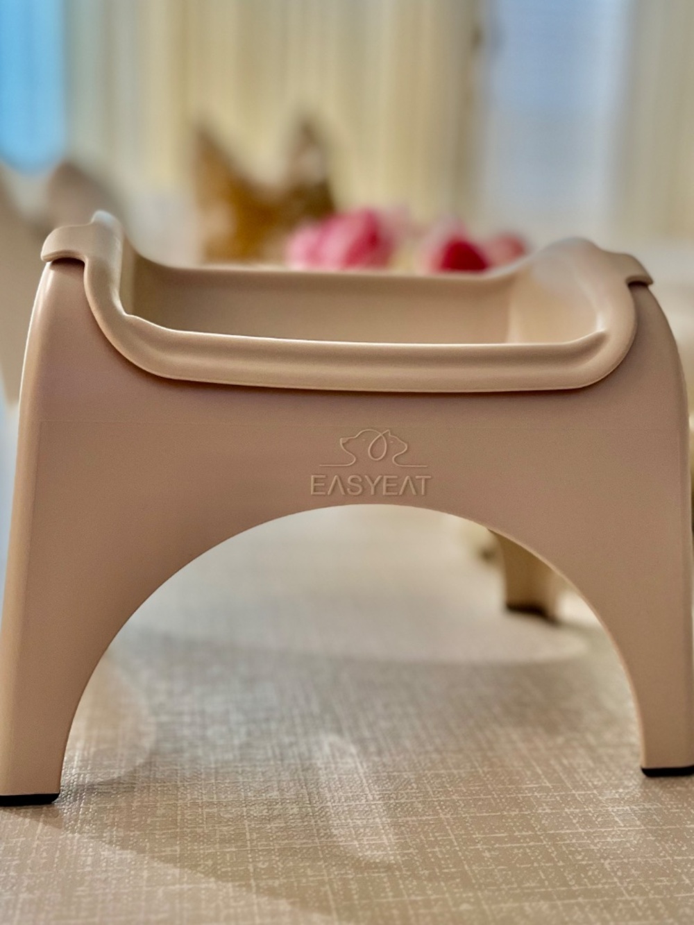 EasyEat Pet Feeder / Food & Water Bowl